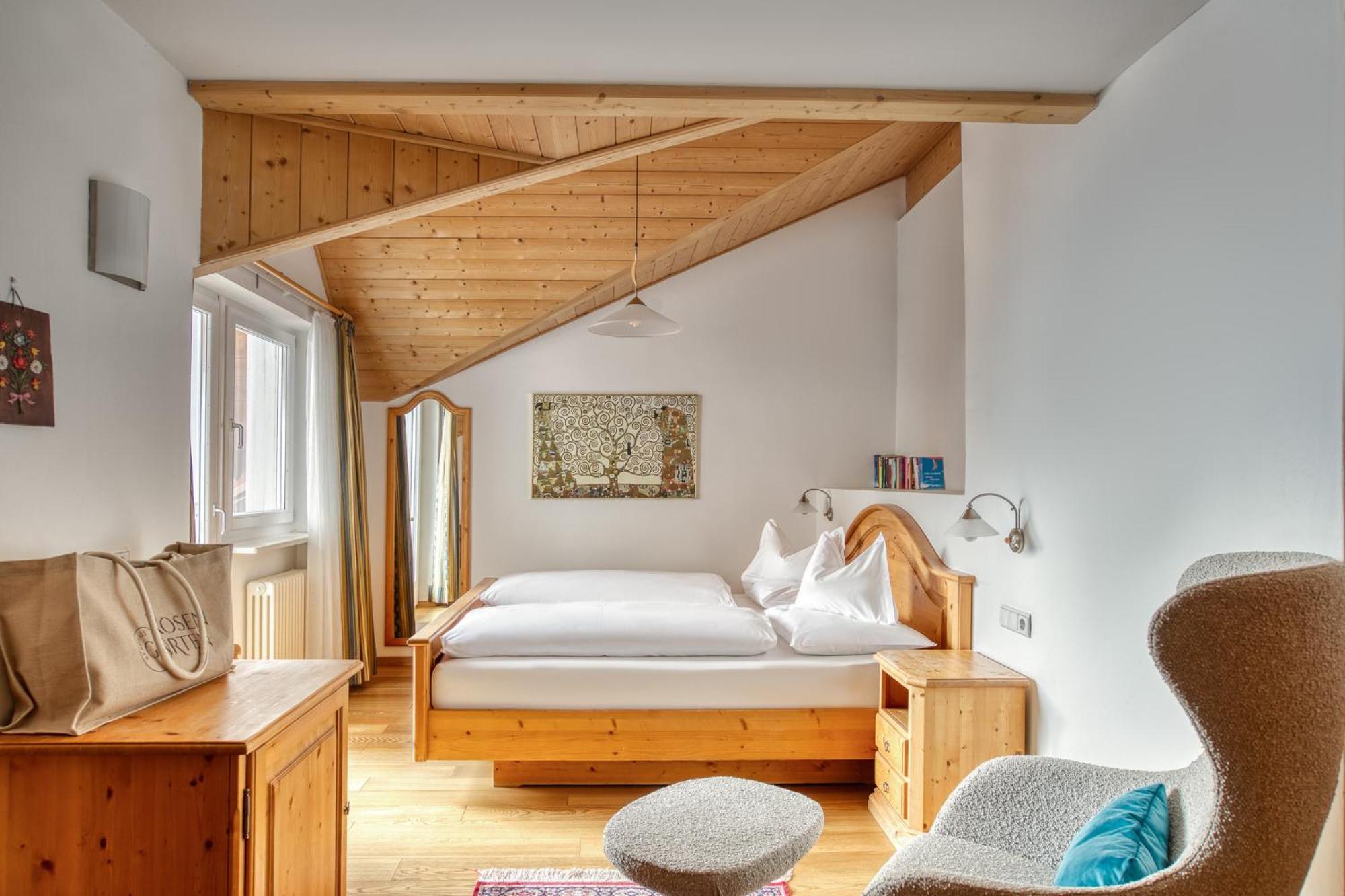 Hotel Berghaus Rosengarten Nova Levante Room photo